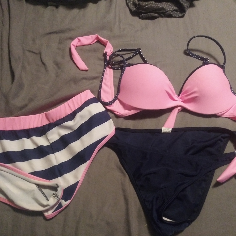 Three piece bikini